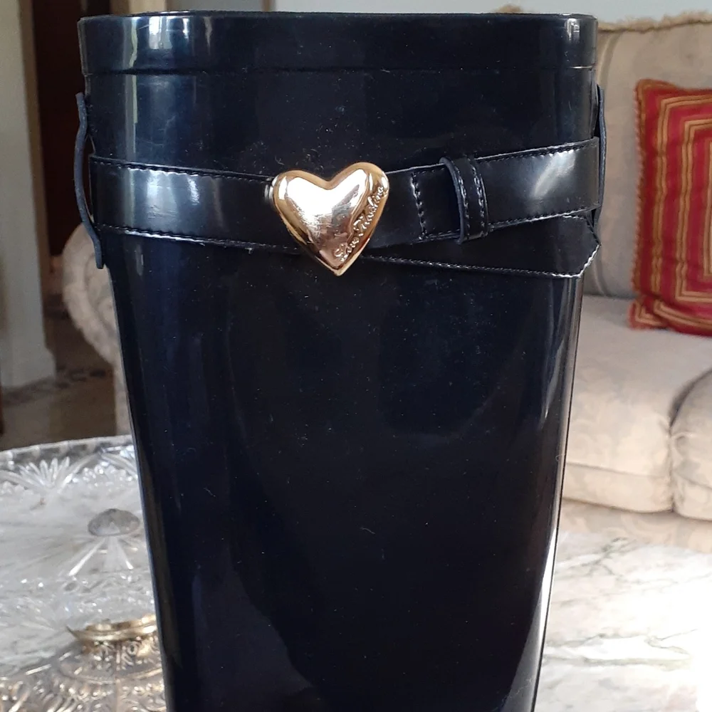 Love Moschino rain boots